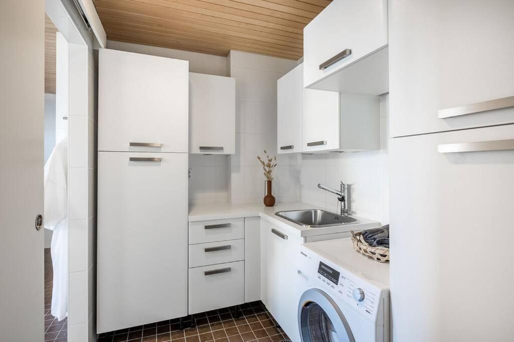 Spacious Home With Four Terrace, Sauna, Sea View Helsinki Kültér fotó