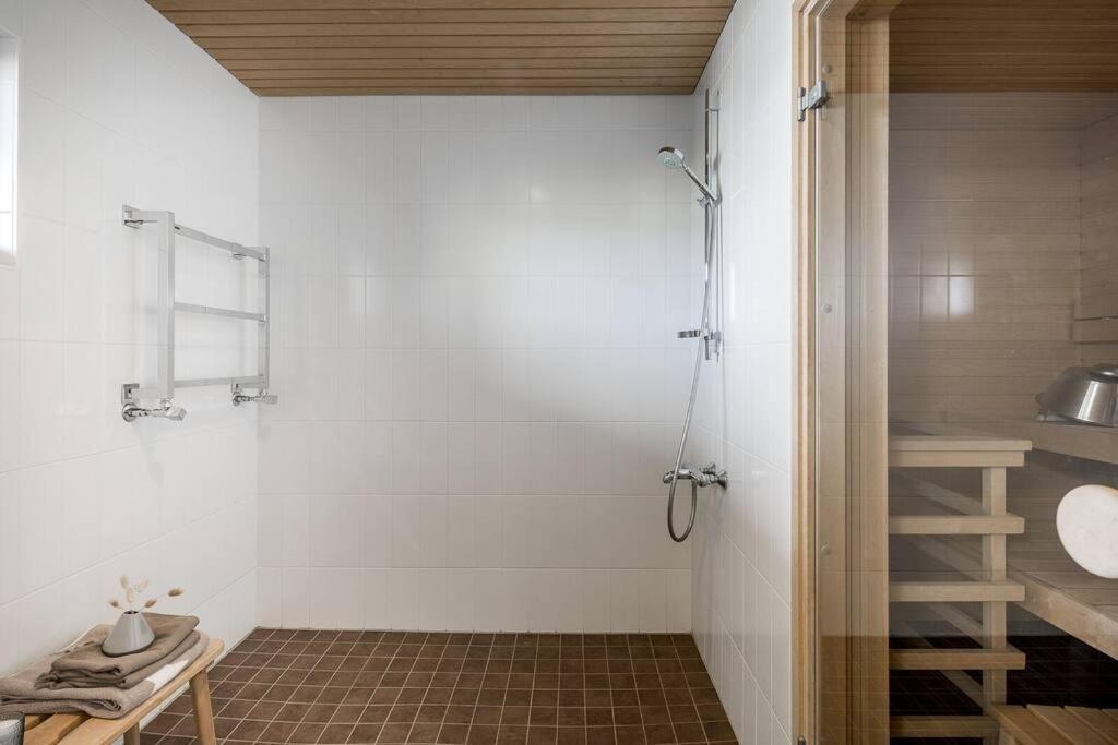Spacious Home With Four Terrace, Sauna, Sea View Helsinki Kültér fotó