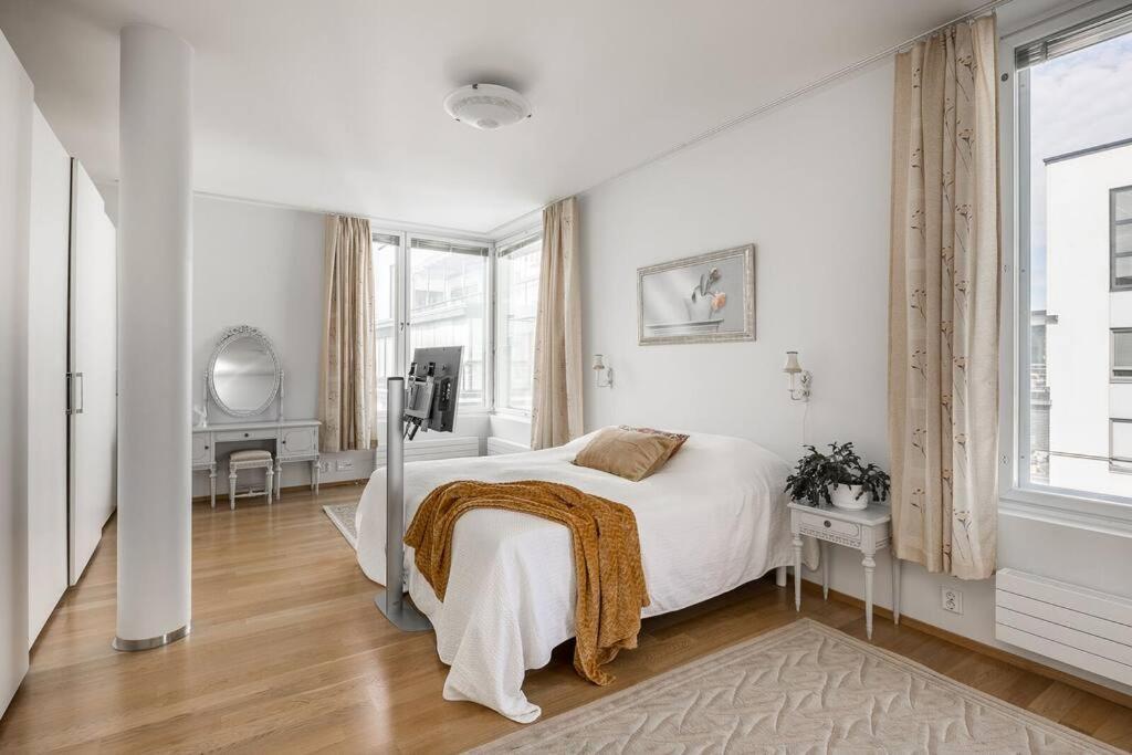 Spacious Home With Four Terrace, Sauna, Sea View Helsinki Kültér fotó