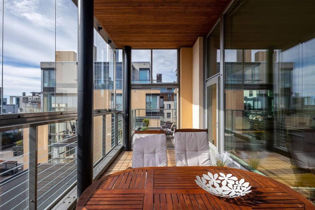 Spacious Home With Four Terrace, Sauna, Sea View Helsinki Kültér fotó